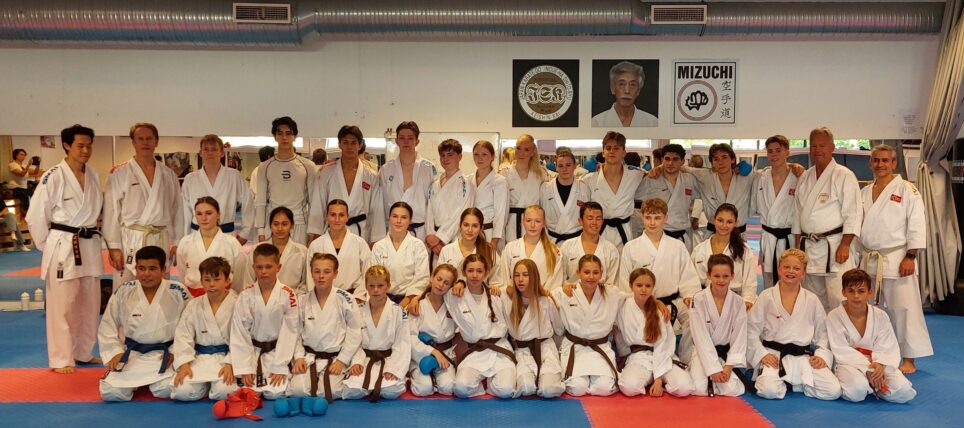 Topp samling for Karate Team Norway i klubben i helgen